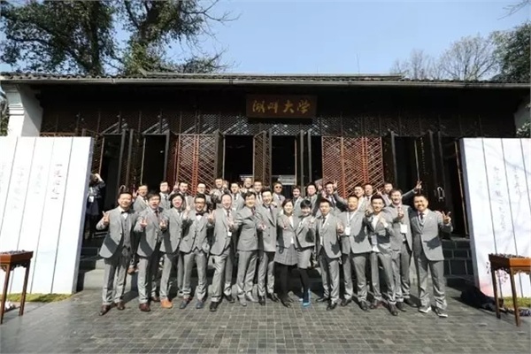 20170330-c88aba433912308b_600x5000