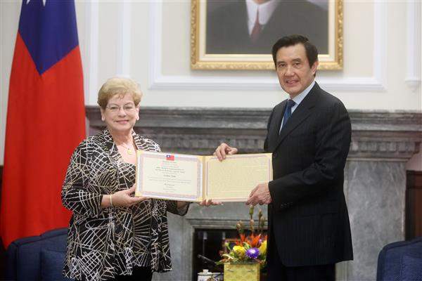 60681e70-3b4e-4448-b82c-b841d46eae59